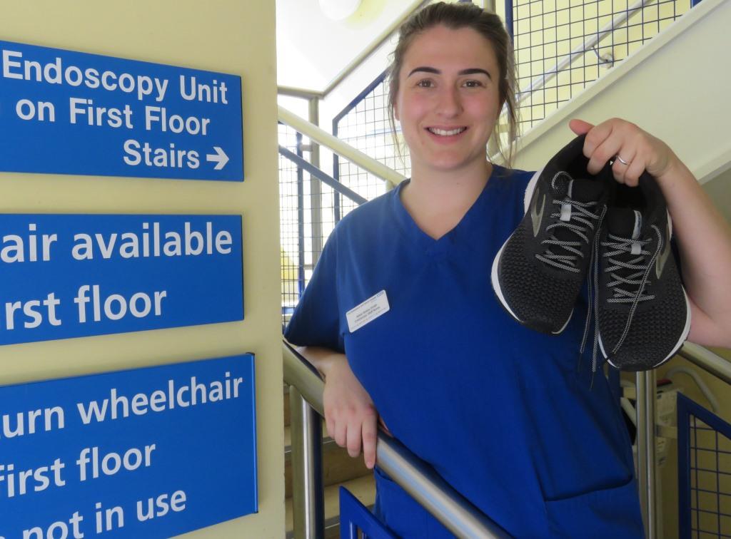 Nurse to run London Marathon in memory of her father SaTH