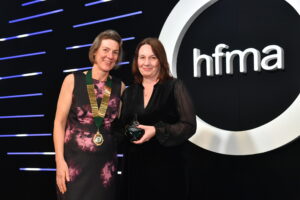 Carol McInnes (right), Director of Planning and Transformation at SaTH, collecting her ‘Finance Champion of the Year’ award at the Healthcare Financial Management Association (HFMA) Awards